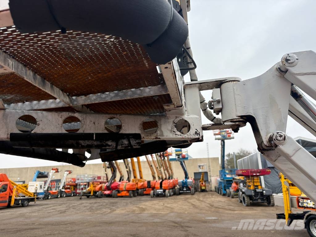 JLG M 450 AJ Knikarmhoogwerkers