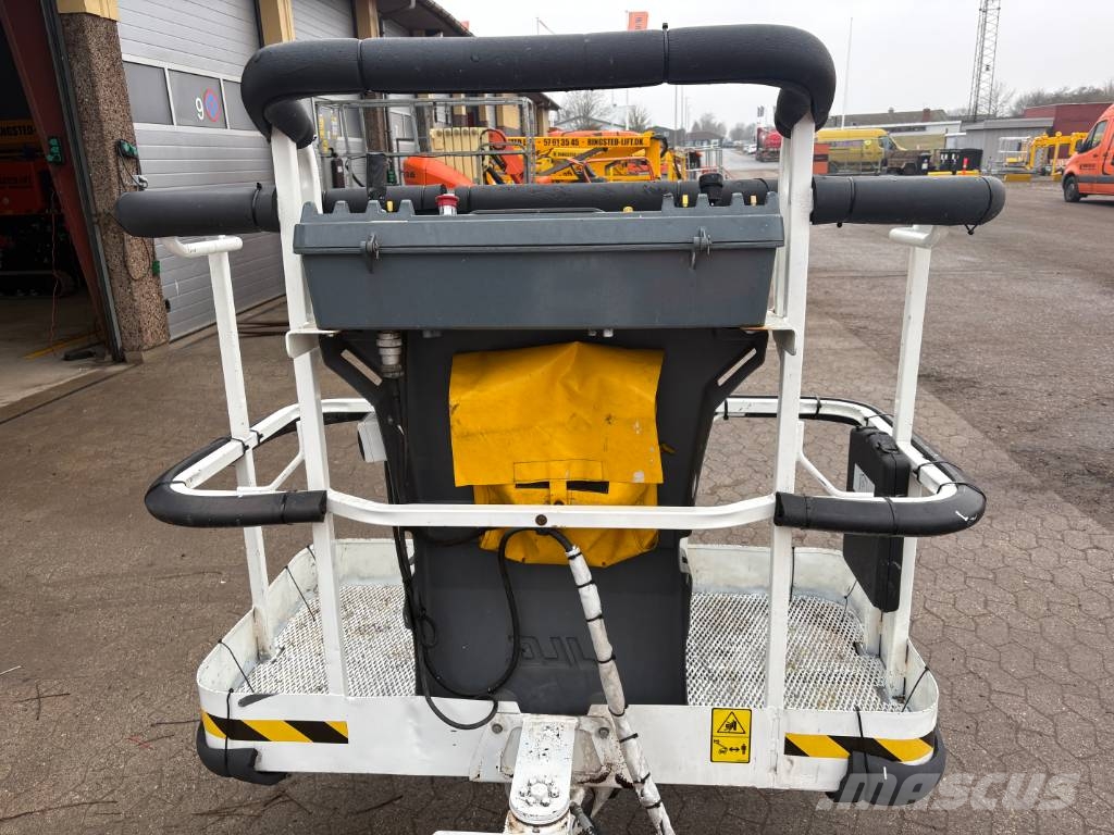 JLG M 450 AJ Knikarmhoogwerkers