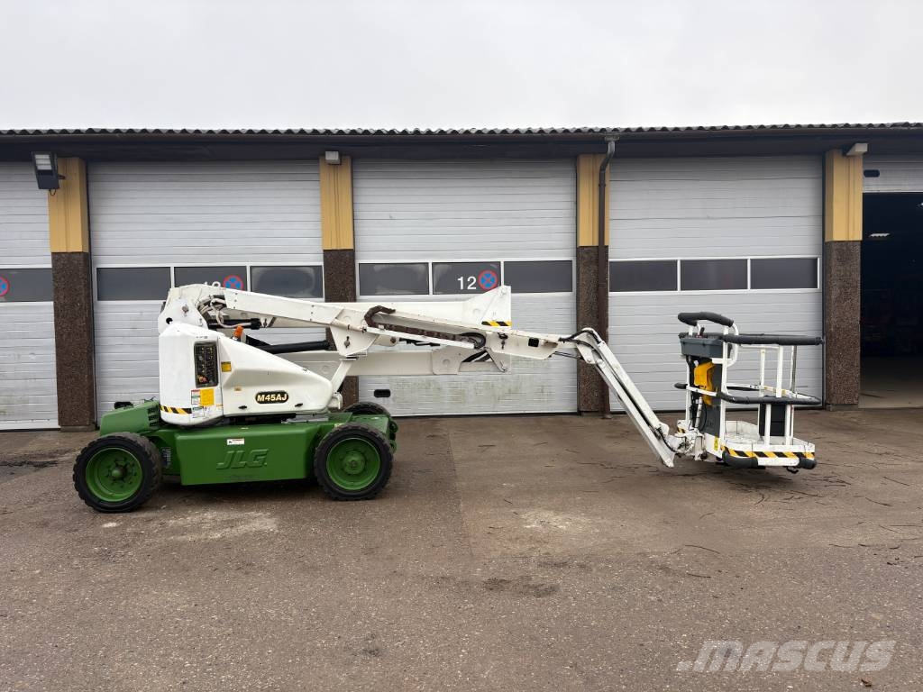 JLG M 450 AJ Knikarmhoogwerkers