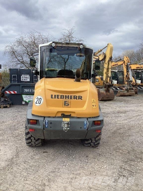 Liebherr L506 Compact Wielladers