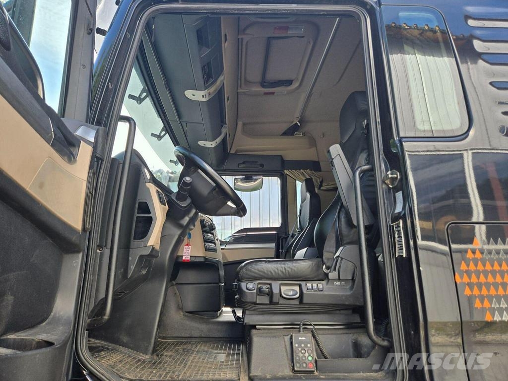 MAN TGX 26.580 6X4 EXTE Camiões de transporte de troncos