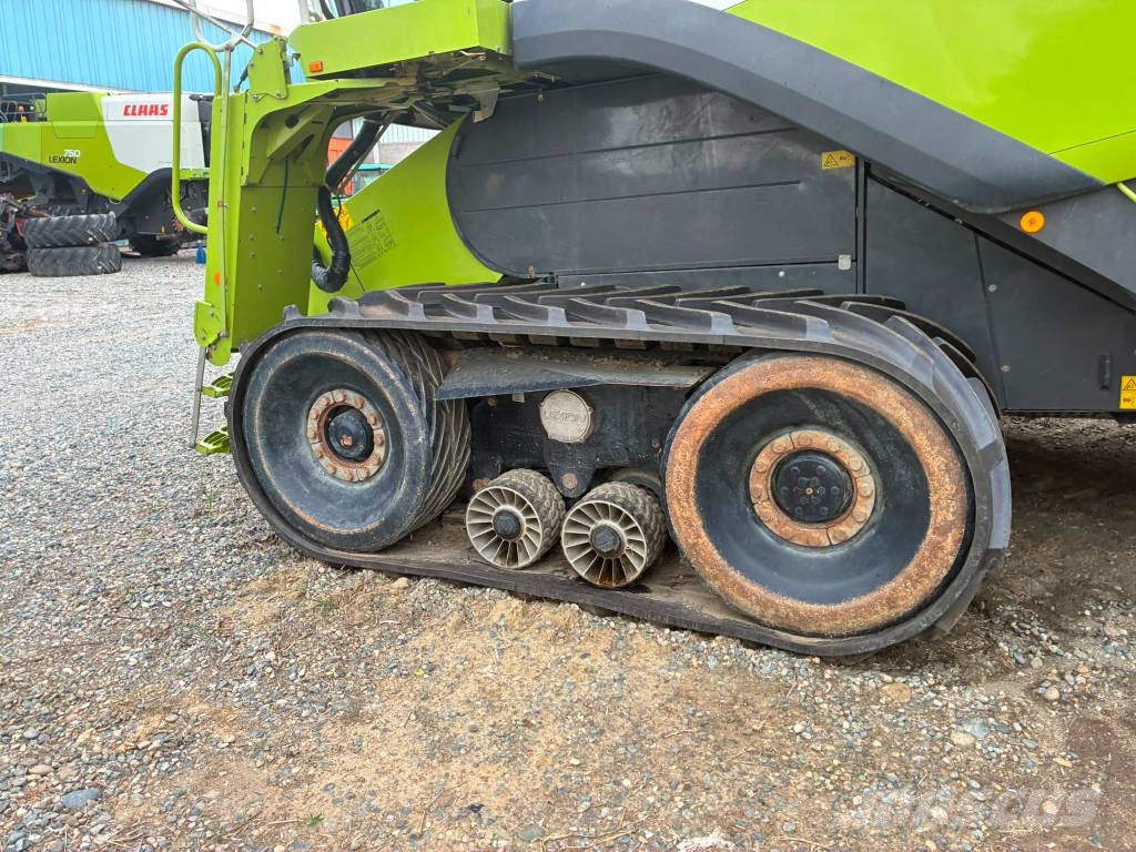 CLAAS LEXION 570 TT RISO Sklízecí mlátičky