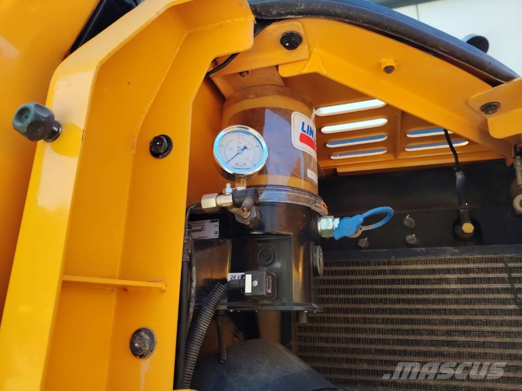 Hyundai HX 145 LCR Raupenbagger