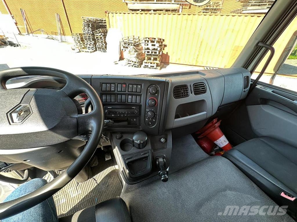 Renault D180.280 Camiones con caja de remolque