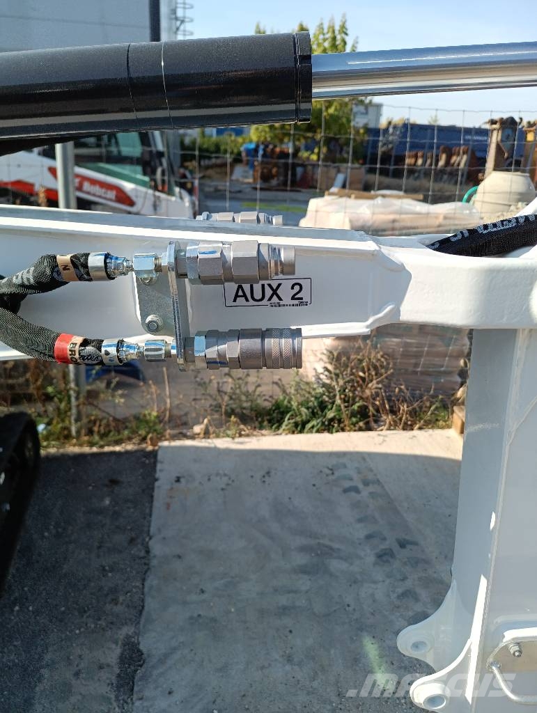 Bobcat E 19 小型挖掘机
