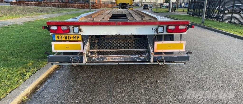 GS Meppel 3 asser container | portaal bakken | APK | Container trailers
