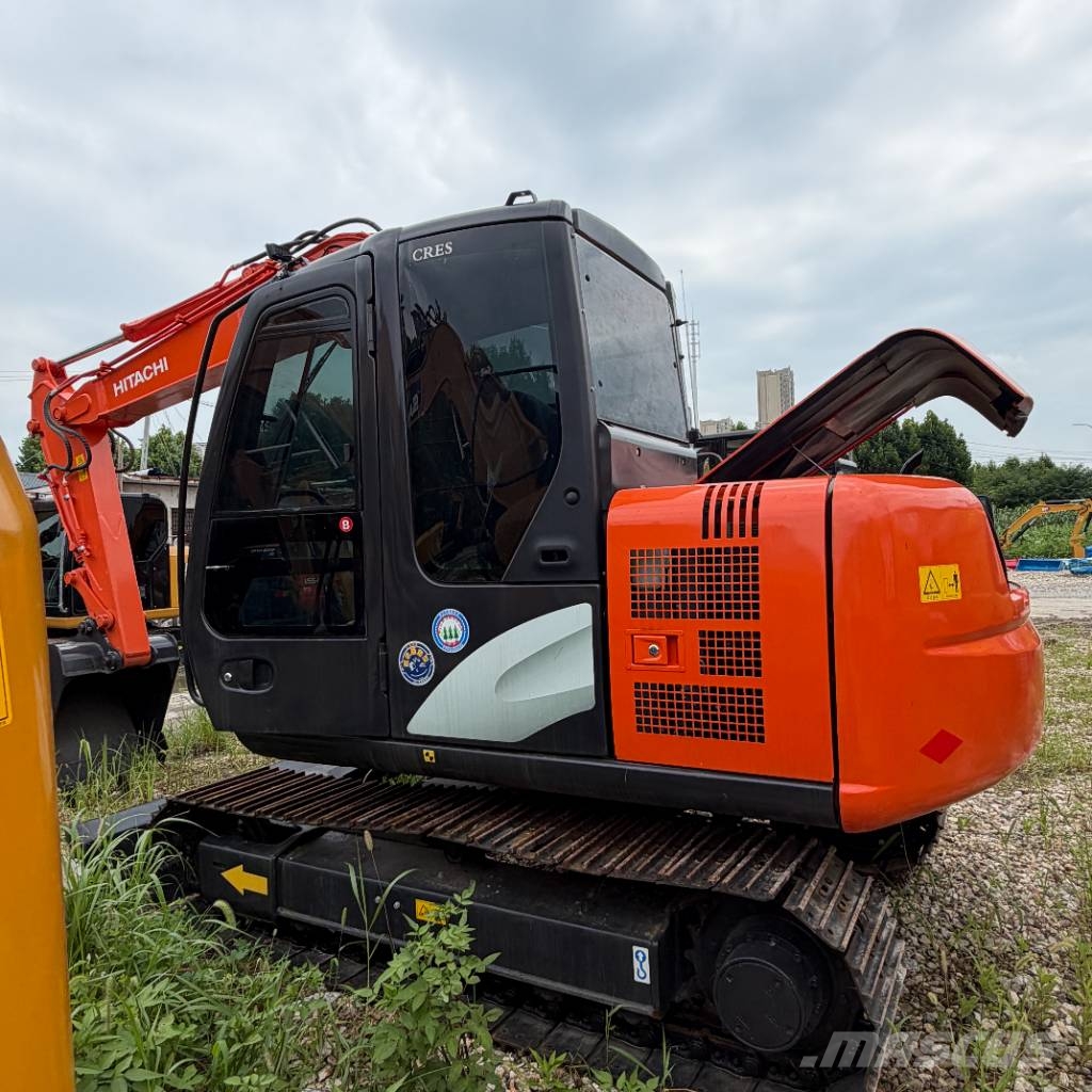 Hitachi ZX 70 حفارات زحافة