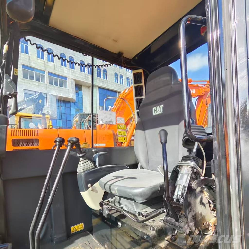 CAT 306E Kāpurķēžu ekskavatori