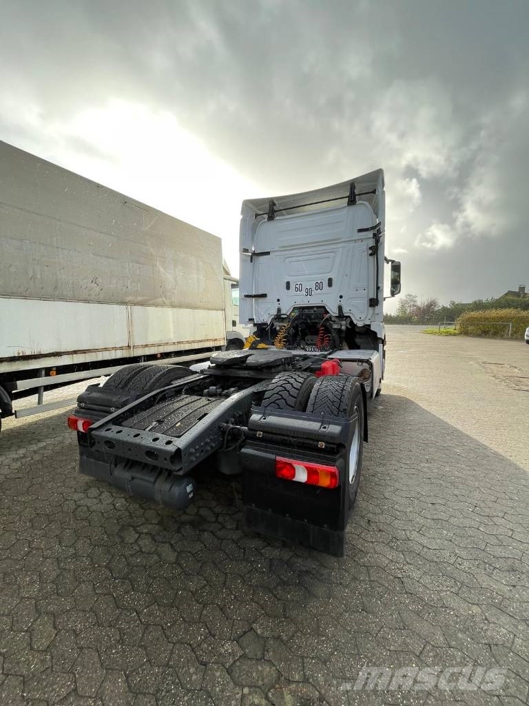 Mercedes-Benz Actros 1843 LS Tracteur routier