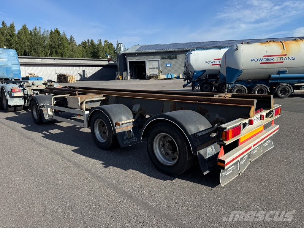 AM VKP-1+2-30 Vaihtolava perävaunu Remorque à bras