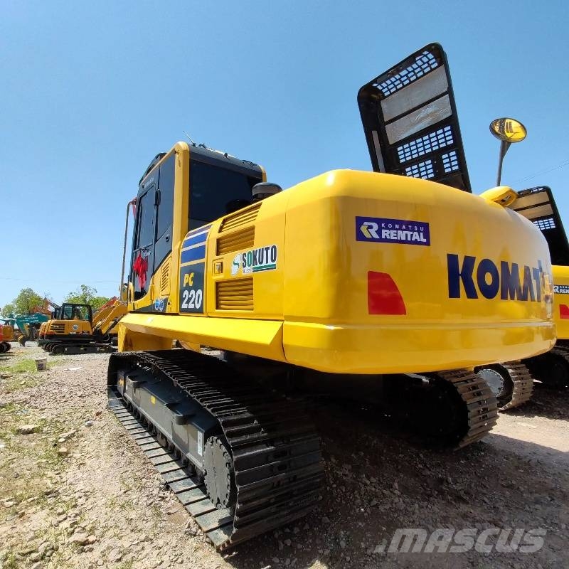 Komatsu PC 220 大型油圧ショベル12t以上(パワーショベル・ユンボ)