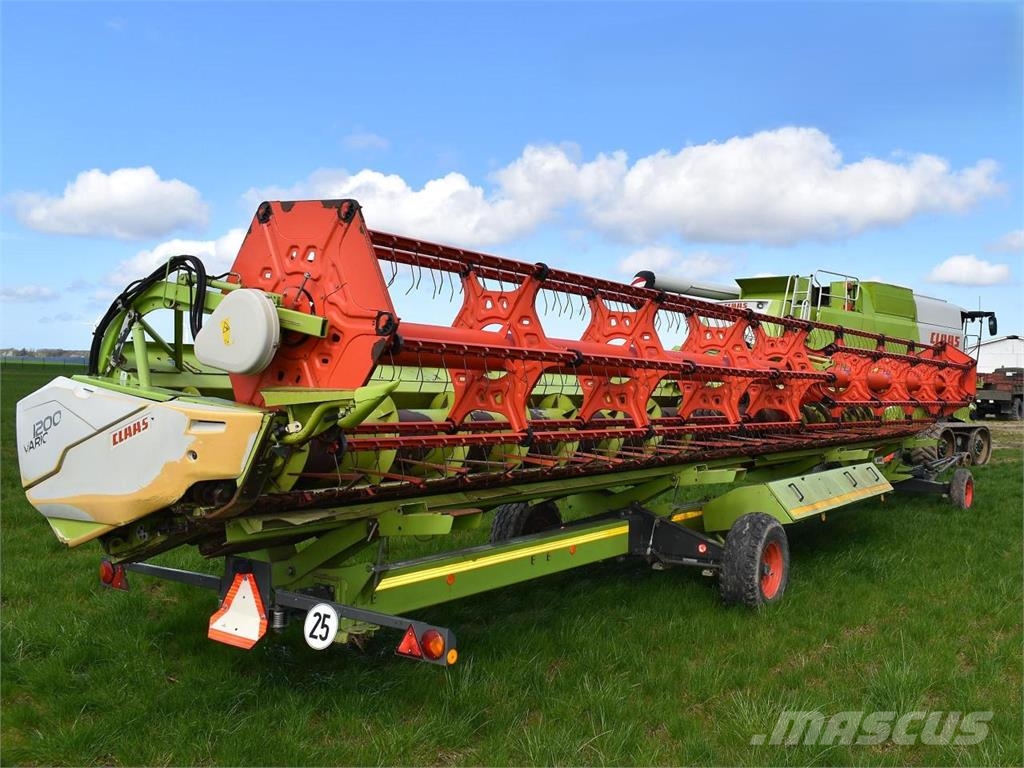 CLAAS Lexion 760 TT Kombajni