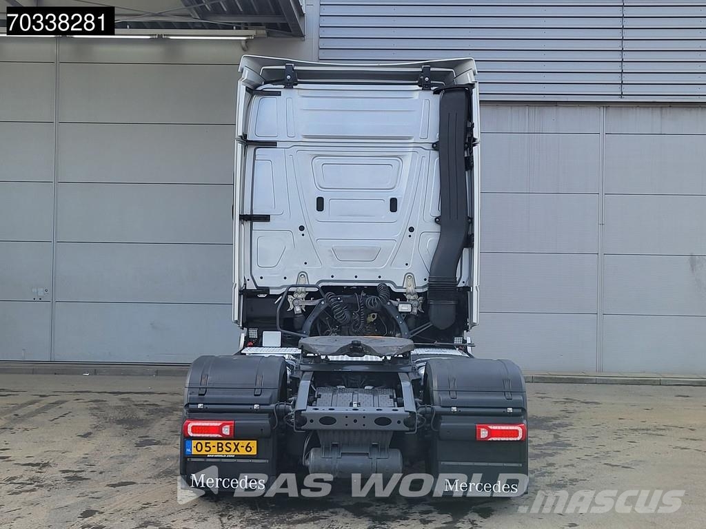 Mercedes-Benz Actros 1942 Actros 4X2 NL-Truck APK StreamSpace 2x Sadulveokid