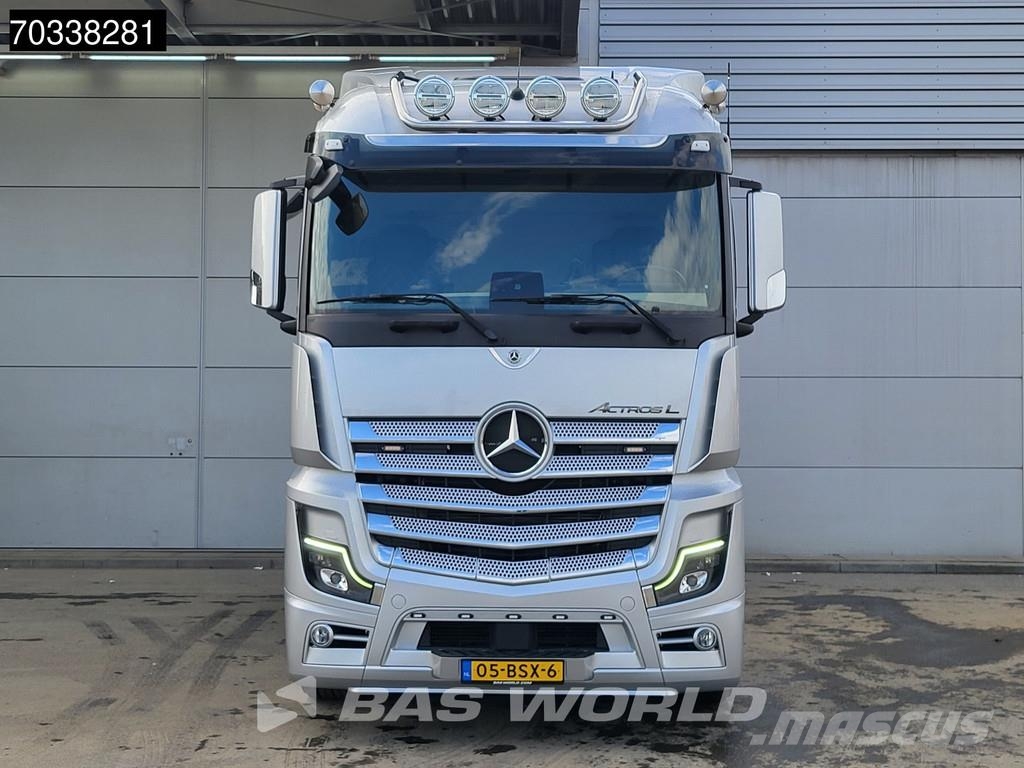 Mercedes-Benz Actros 1942 Actros 4X2 NL-Truck APK StreamSpace 2x Sadulveokid