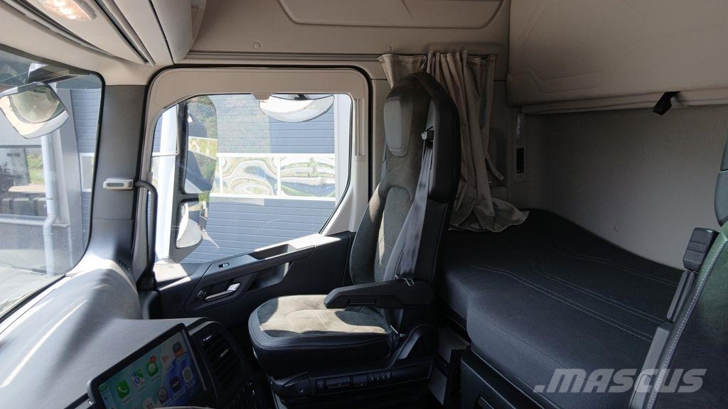 Ford Trucks F-MAX Trekkers