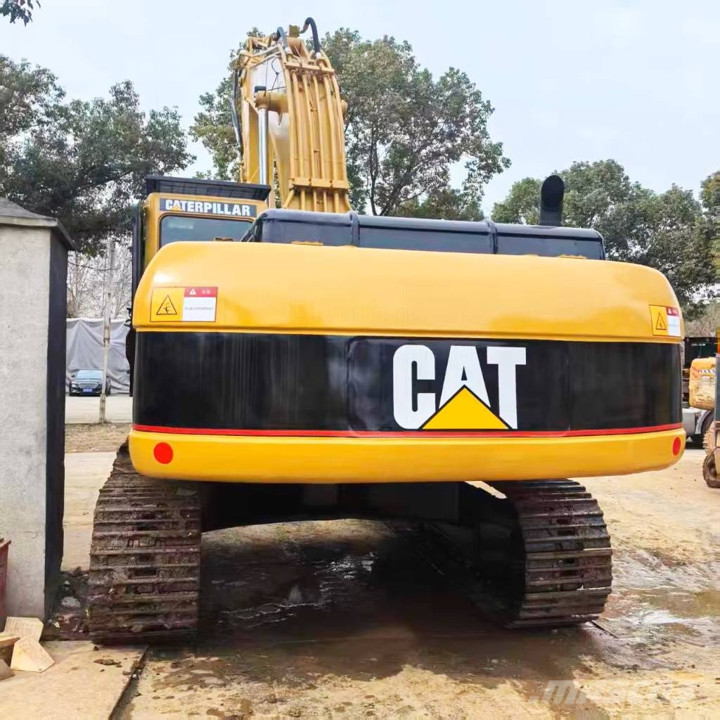 CAT 330 CL Bageri guseničari