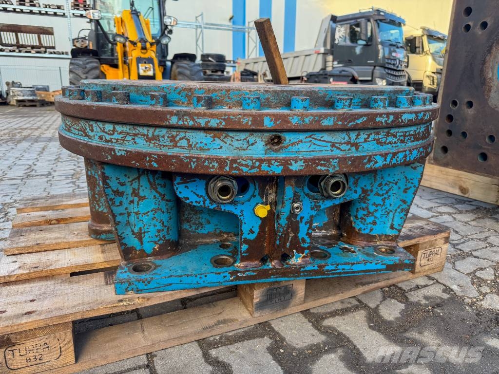 Atlas Copco CP3300 R mit Drehwerk Žirklės