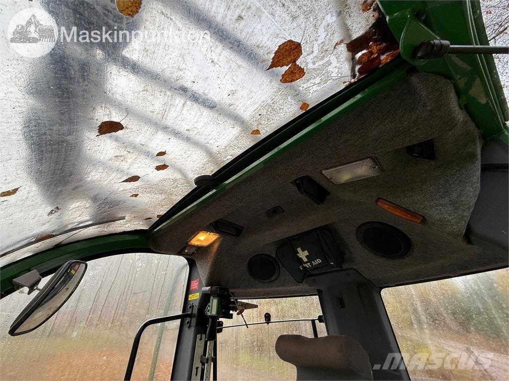 John Deere 1270G Abatteuse