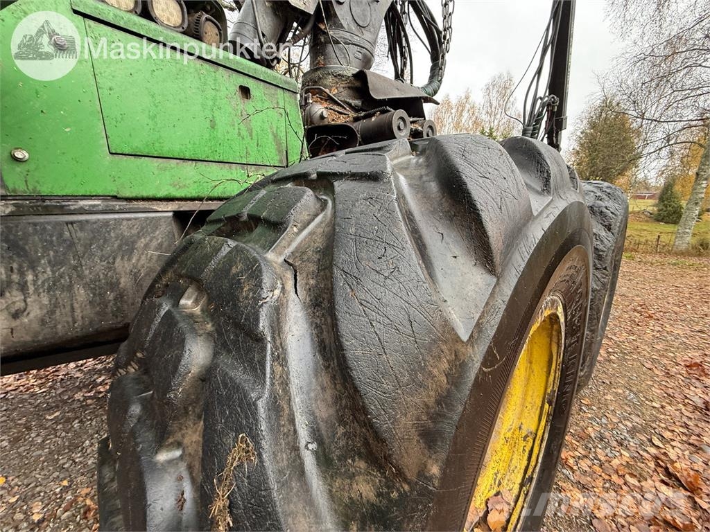 John Deere 1270G Abatteuse
