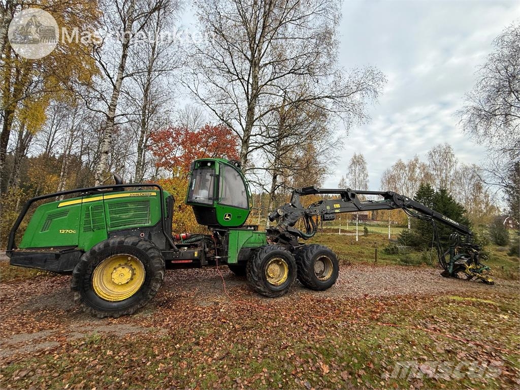 John Deere 1270G Abatteuse