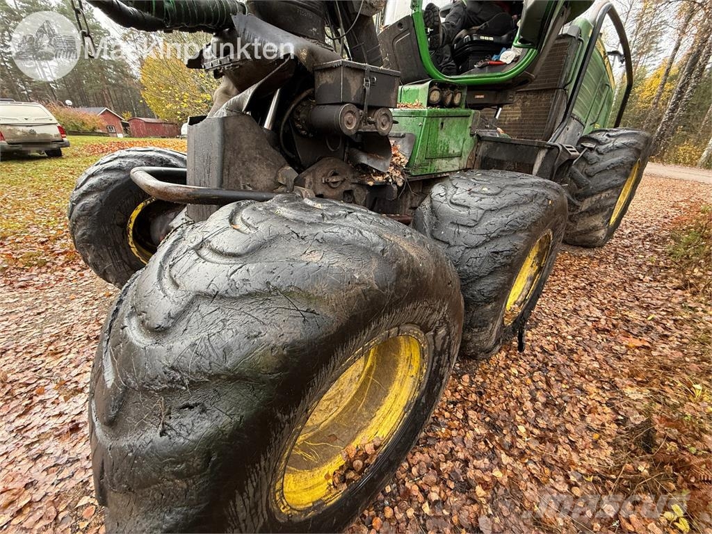 John Deere 1270G Abatteuse