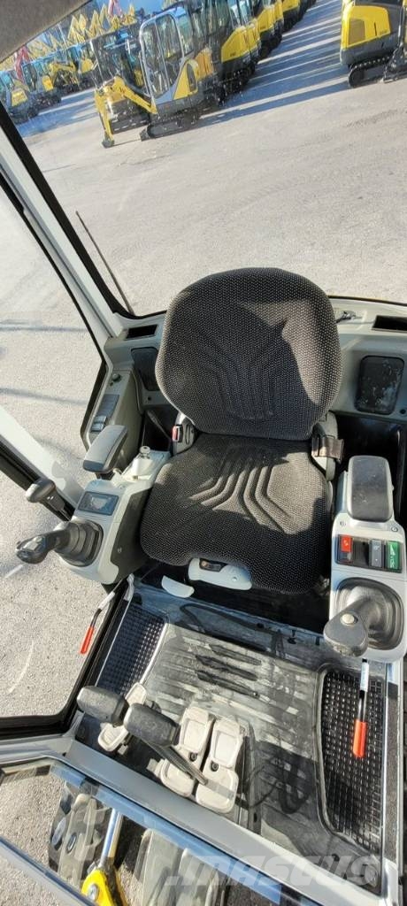 Wacker Neuson ET 18 حفارات زحافة