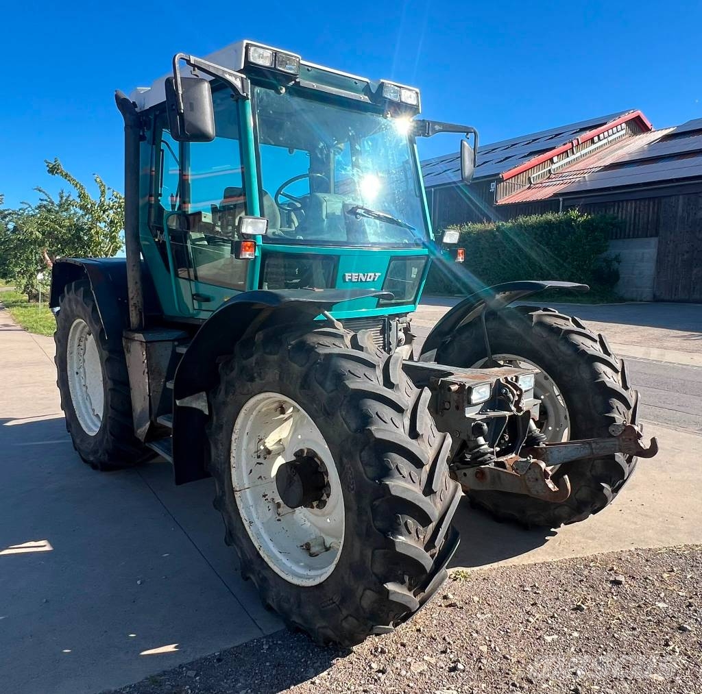 Fendt Xylon 522 الجرارات