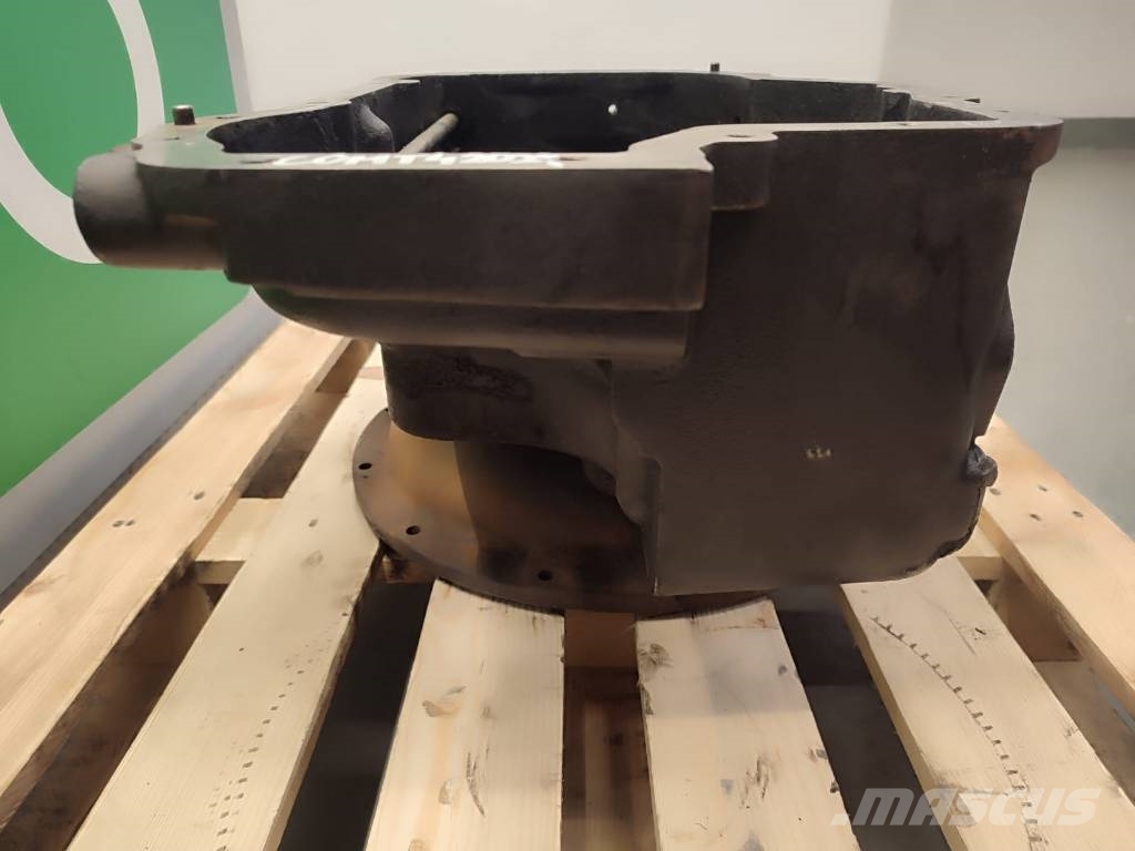 Manitou COM T4 2024 gearbox housing Transmissie