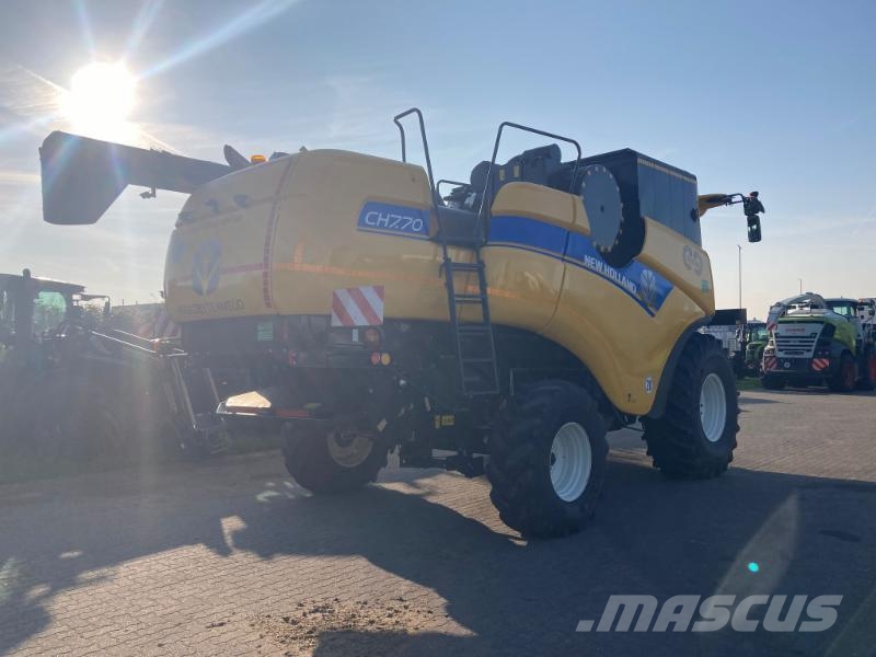 New Holland CH 7.70 حصادات