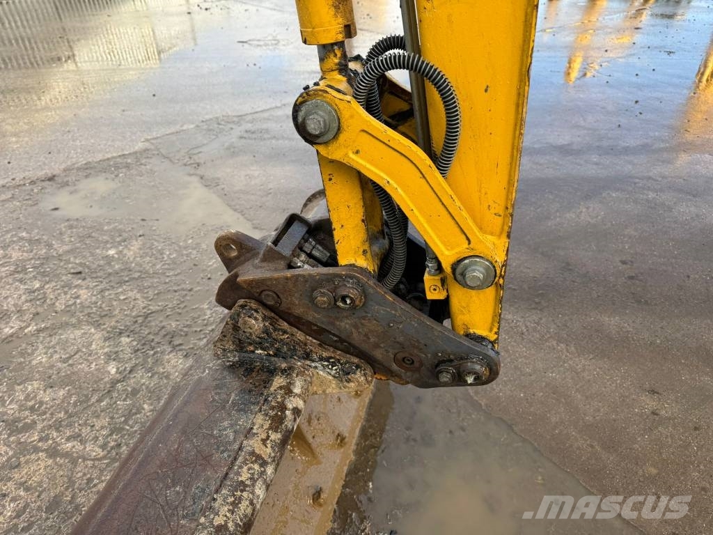 Komatsu PC 26 MR-3 Mini ekskavatörler, 7 tona dek