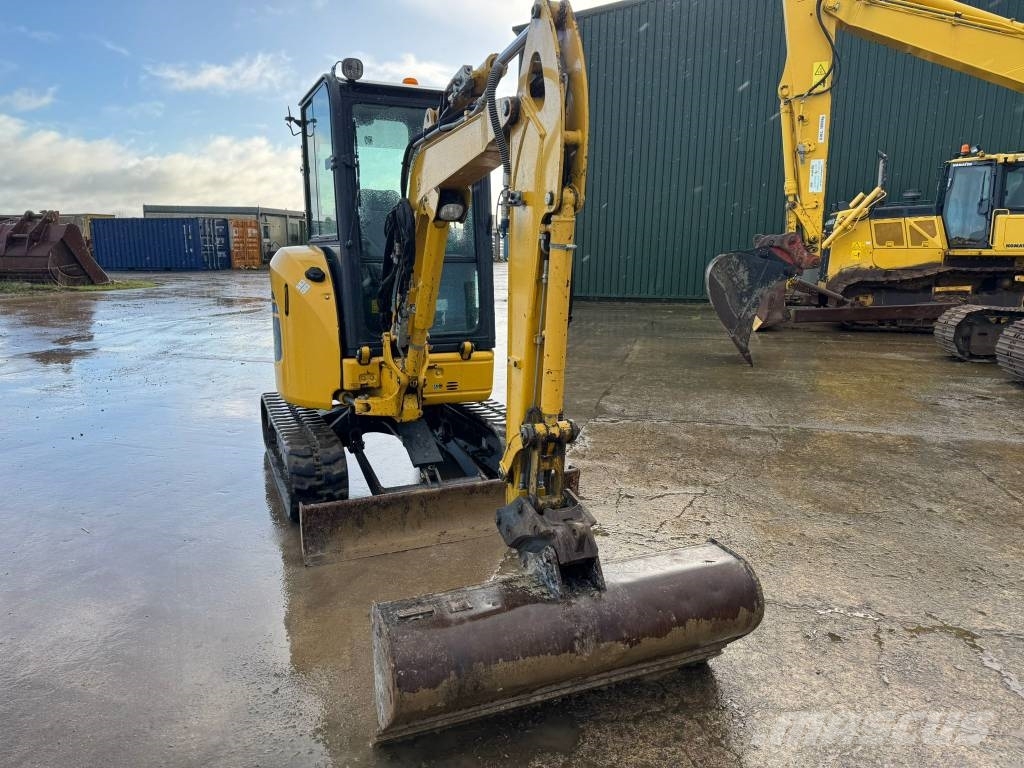 Komatsu PC 26 MR-3 Mini ekskavatörler, 7 tona dek