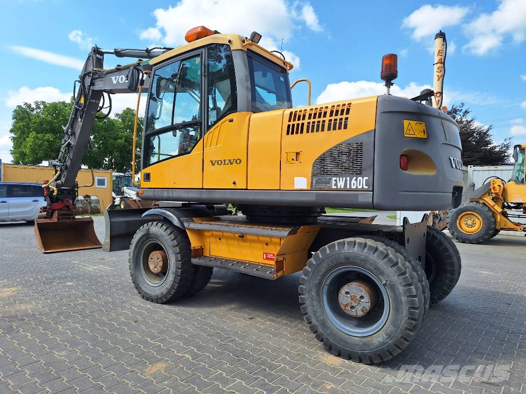 Volvo EW 160 C Lastik tekerli ekskavatörler