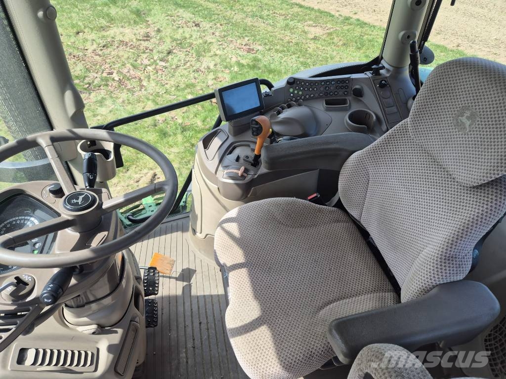 John Deere 6170 R Traktori