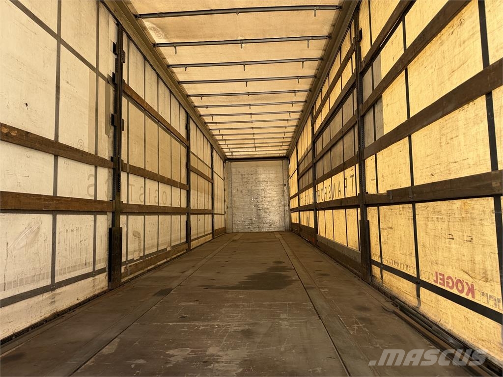 Kögel SN 24 VIN 370 Тентовані напівпричепи