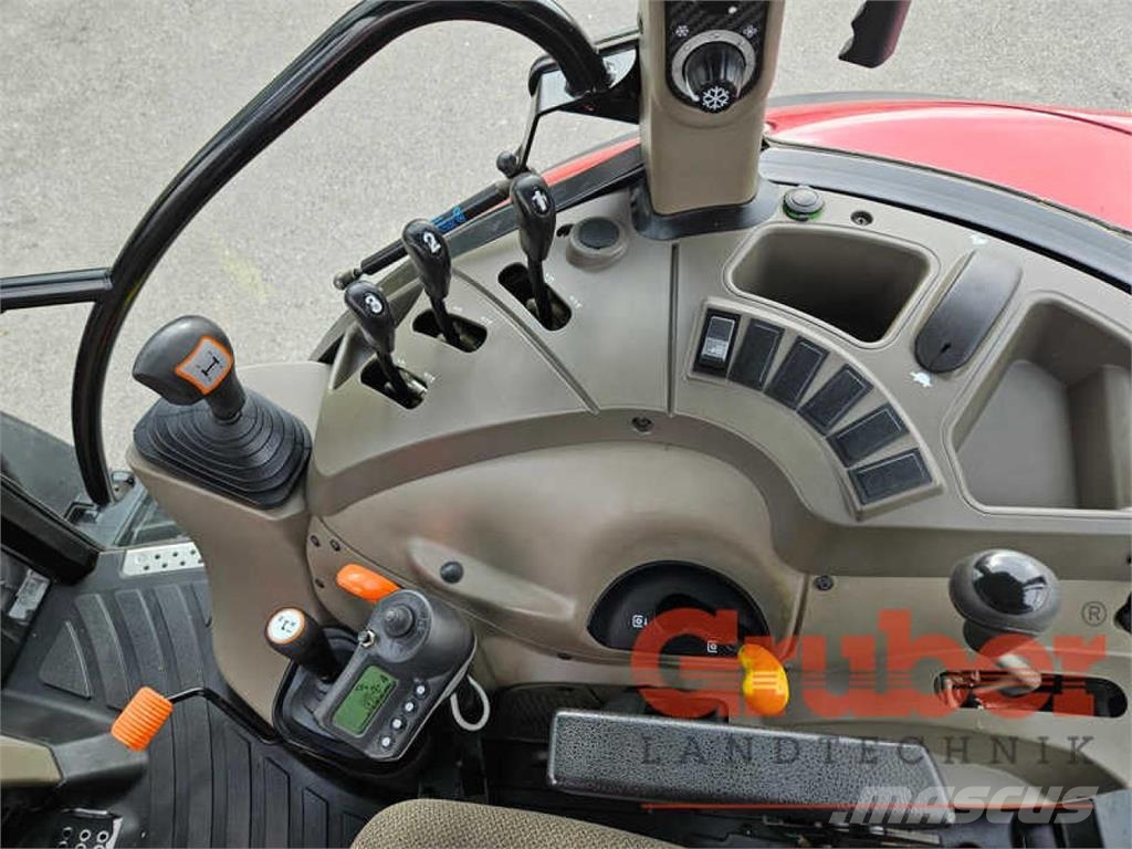 Case IH Farmall 65 C Tractors