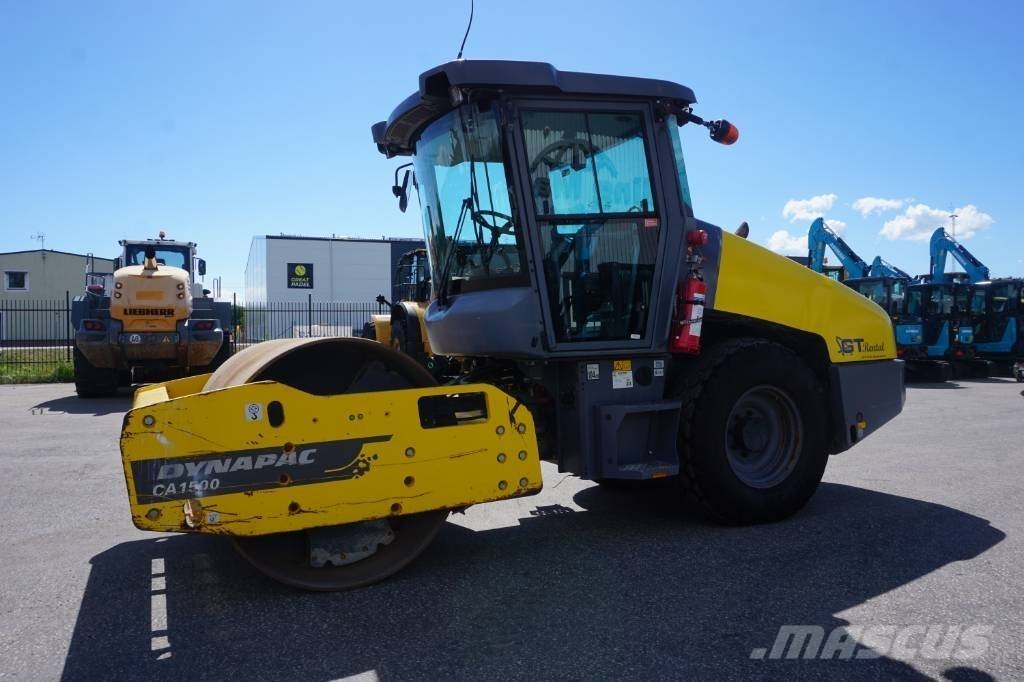 Atlas Copco Dynapac CA 1500 *Uthyres* 滚筒