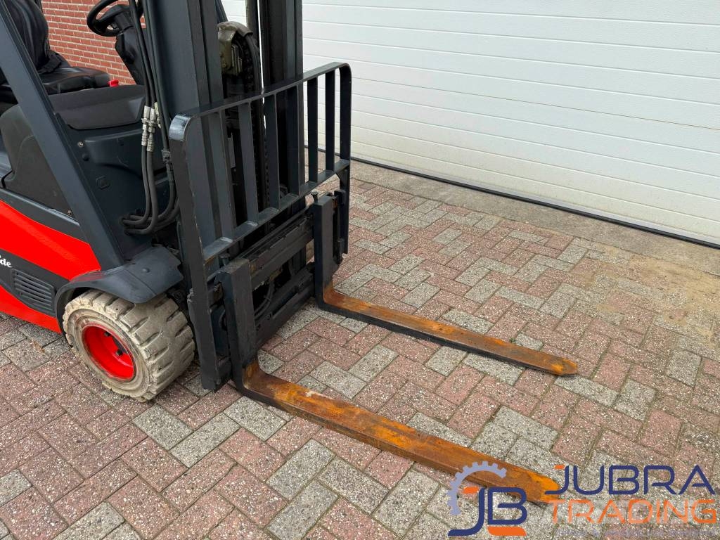 Linde E20L-02 Sähkötrukit