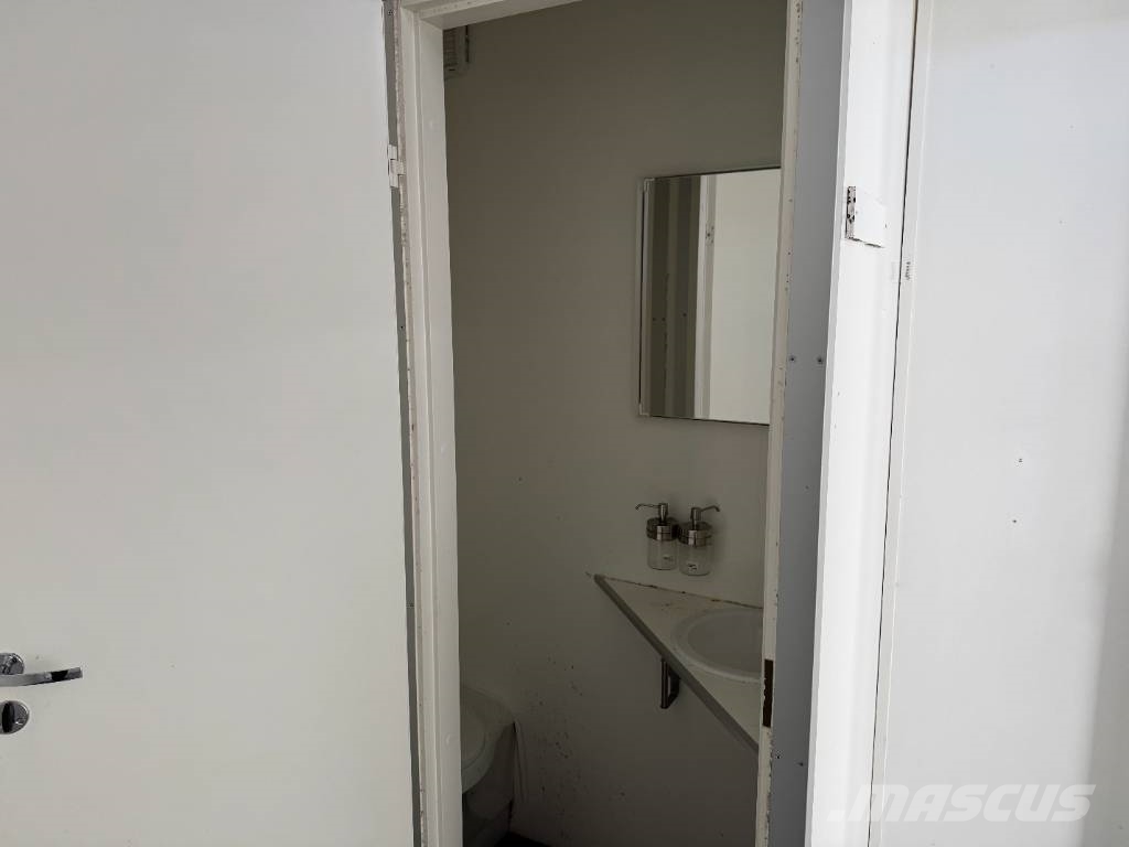Volvo FL 250 ExpoHome Camiones con caja de remolque