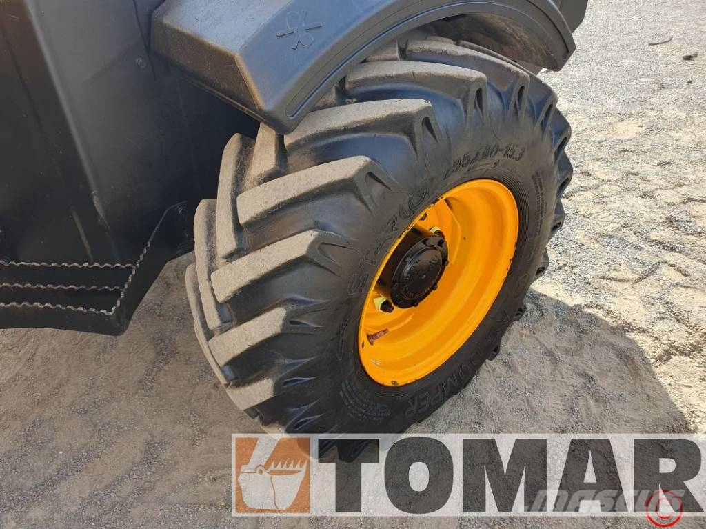JCB 3 TFT عربات نقل قلابة للمواقع