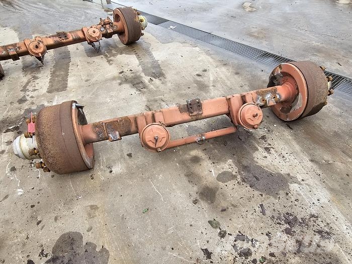 Fruehauf SMB TRAILER AXLE SINGLE TIRE STEEL SUSP Essieux