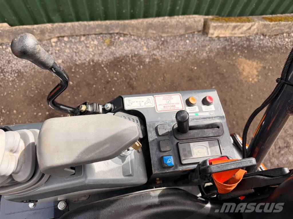 Hitachi ZX 17 U-6 Mini Excavator Mini rýpadlá < 7t