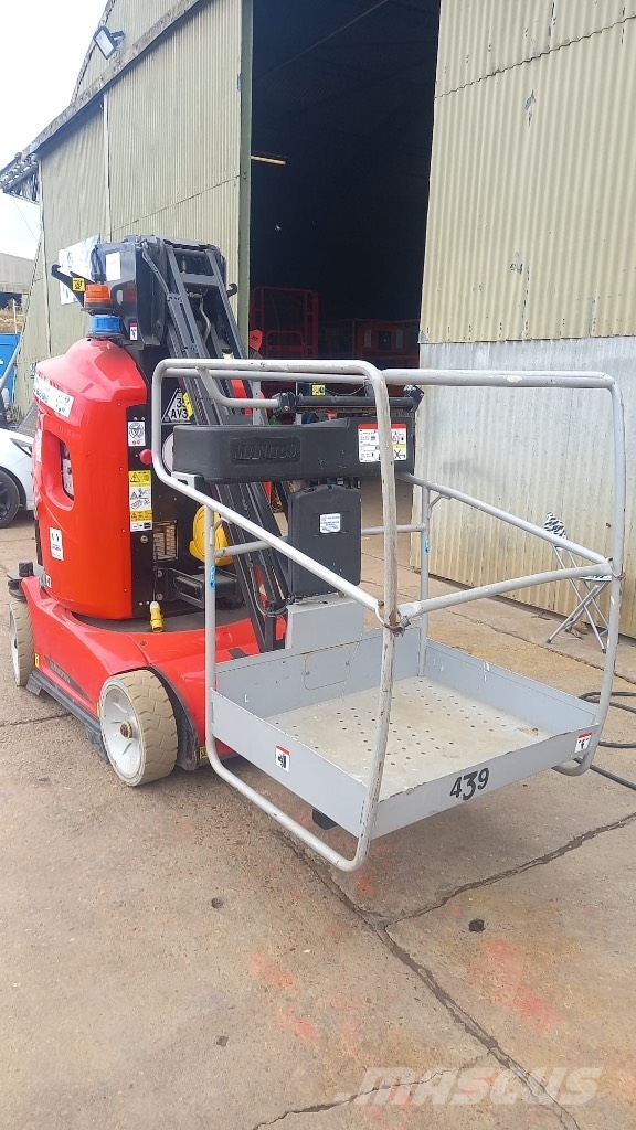 Manitou 100 VJR Vertical mast lifts