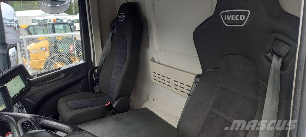 Iveco 260 SY Umpikorikuorma-autot