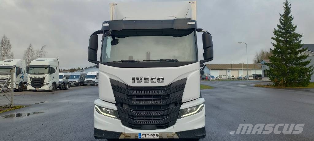 Iveco 260 SY Umpikorikuorma-autot