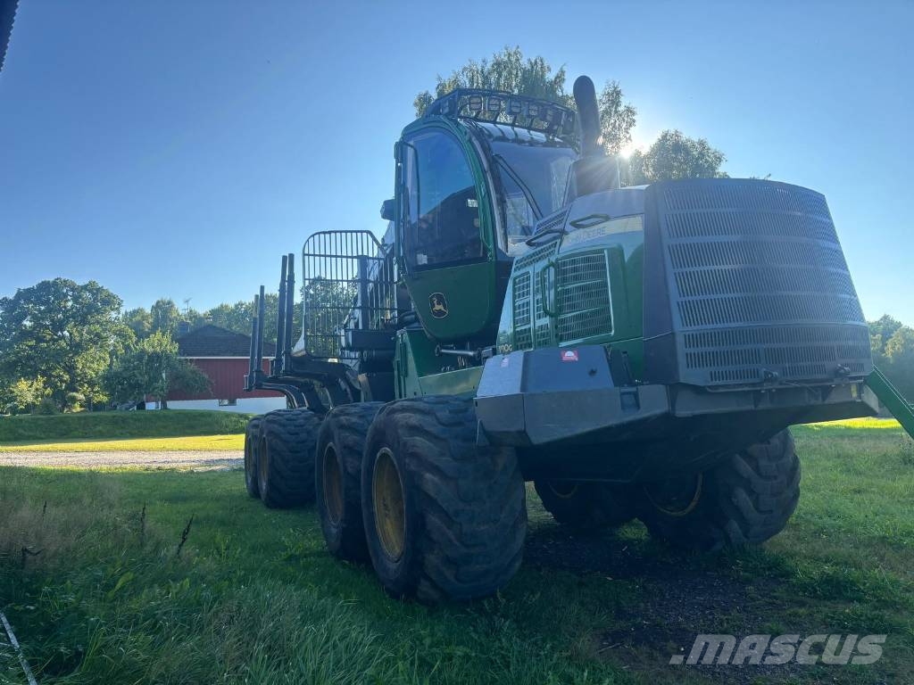 John Deere 1110 G Uitrijwagens