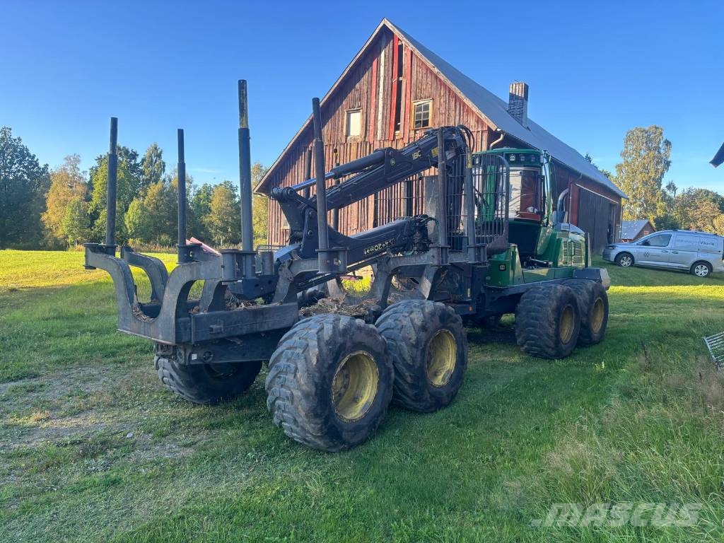 John Deere 1110 G Uitrijwagens