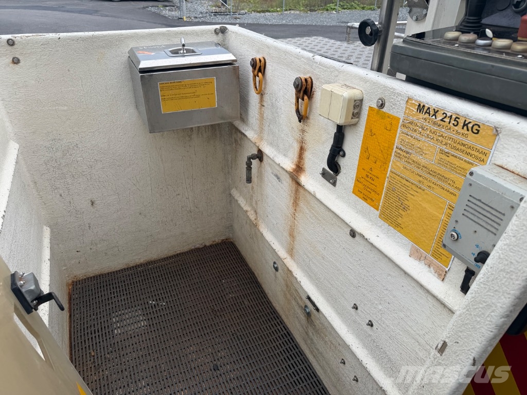 Volvo FL 280 トラック高所作業車