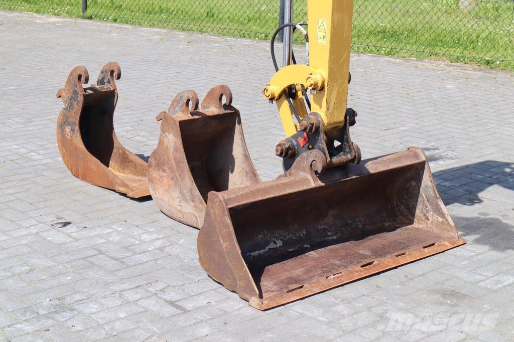 CAT 303.5 CR | 3X BUCKET | HAMMER & SHEAR | AIRCO Minigraafmachines < 7t