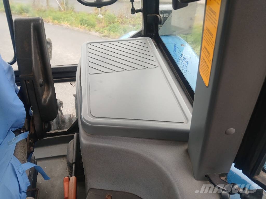 New Holland 8160 Hi-Lo Traktorok