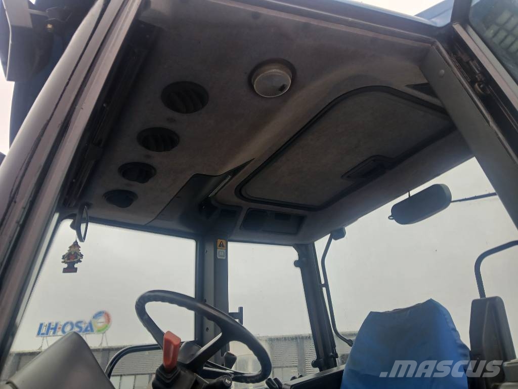 New Holland 8160 Hi-Lo Traktorok